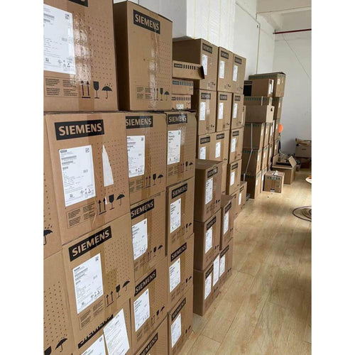 Siemens 6SL3210-1SE21-0AA0 SINAMICS S120 PM340 Power Module – 4.0kW / 10A with Integrated Filter.